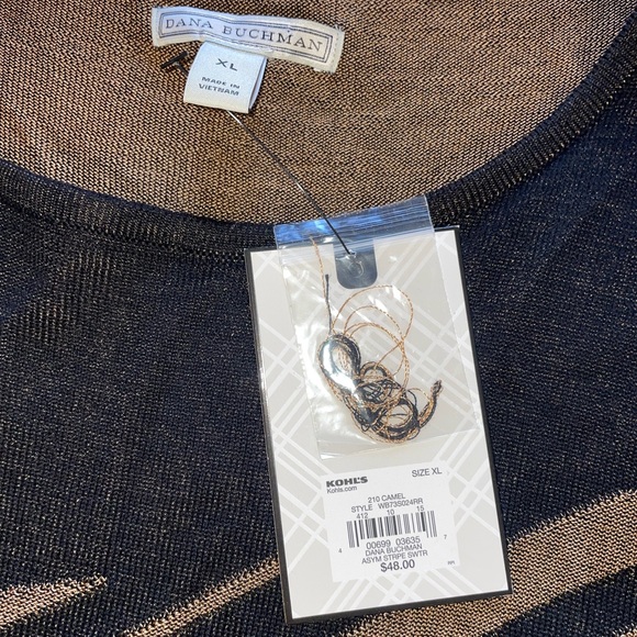 Dana Buchman Black and Tan Asymmetrically Striped 3/4 Sleeve Sweater - Picture 4 of 7